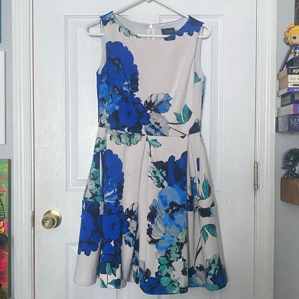 Just Taylor Blue Floral Dress